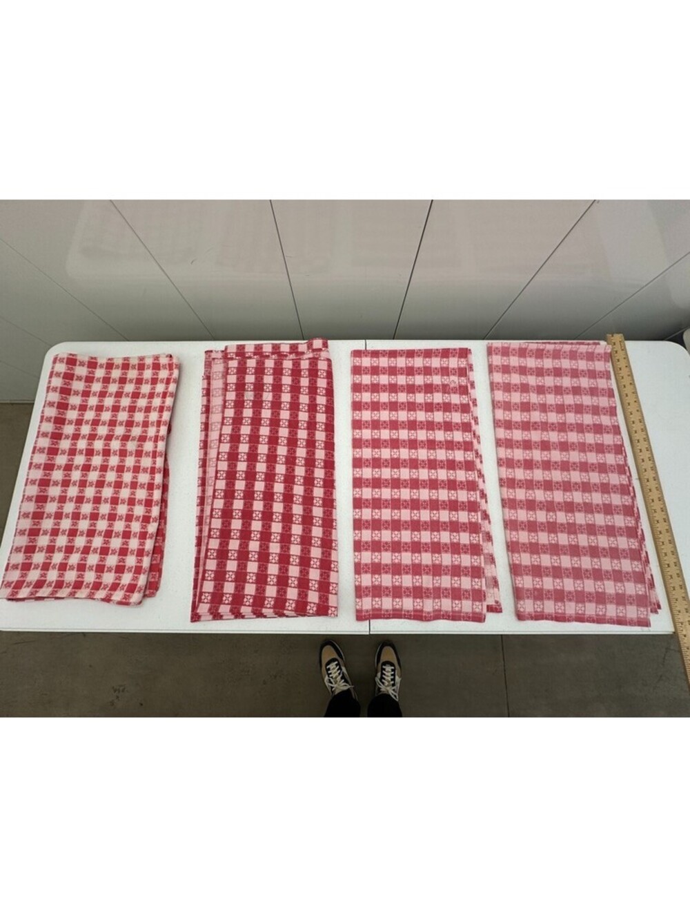 4 Vintage Commercial Use Tablecloths Red White Flower Leaves